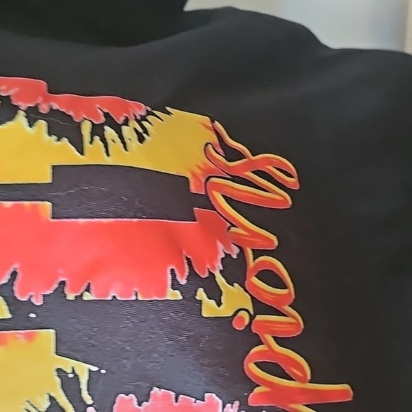 Gildan Black Short Sleeve Tee with Red and Yellow Superbowl Graphics NWOT - Picture 6 of 14